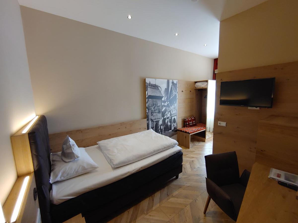 Akzent Berg's Alte Bauernschänke- Wellness Und Wein Hotel 4*